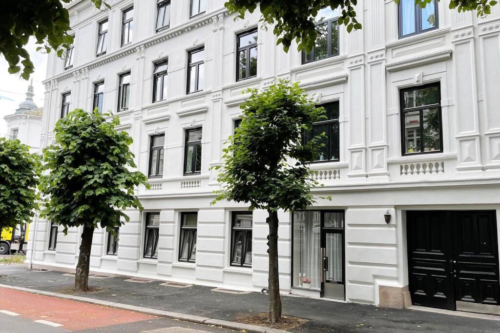 Nordic Host - Frogner - Well Appointed 2 Bedroom In Lovely West Side Neighborhood Осло Экстерьер фото